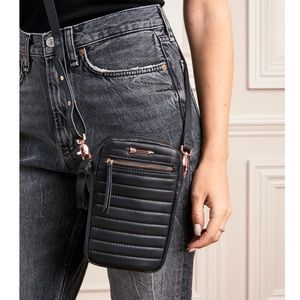 Stella & Dot - Crush It Essentials Crossbody Bag, Black Quilted